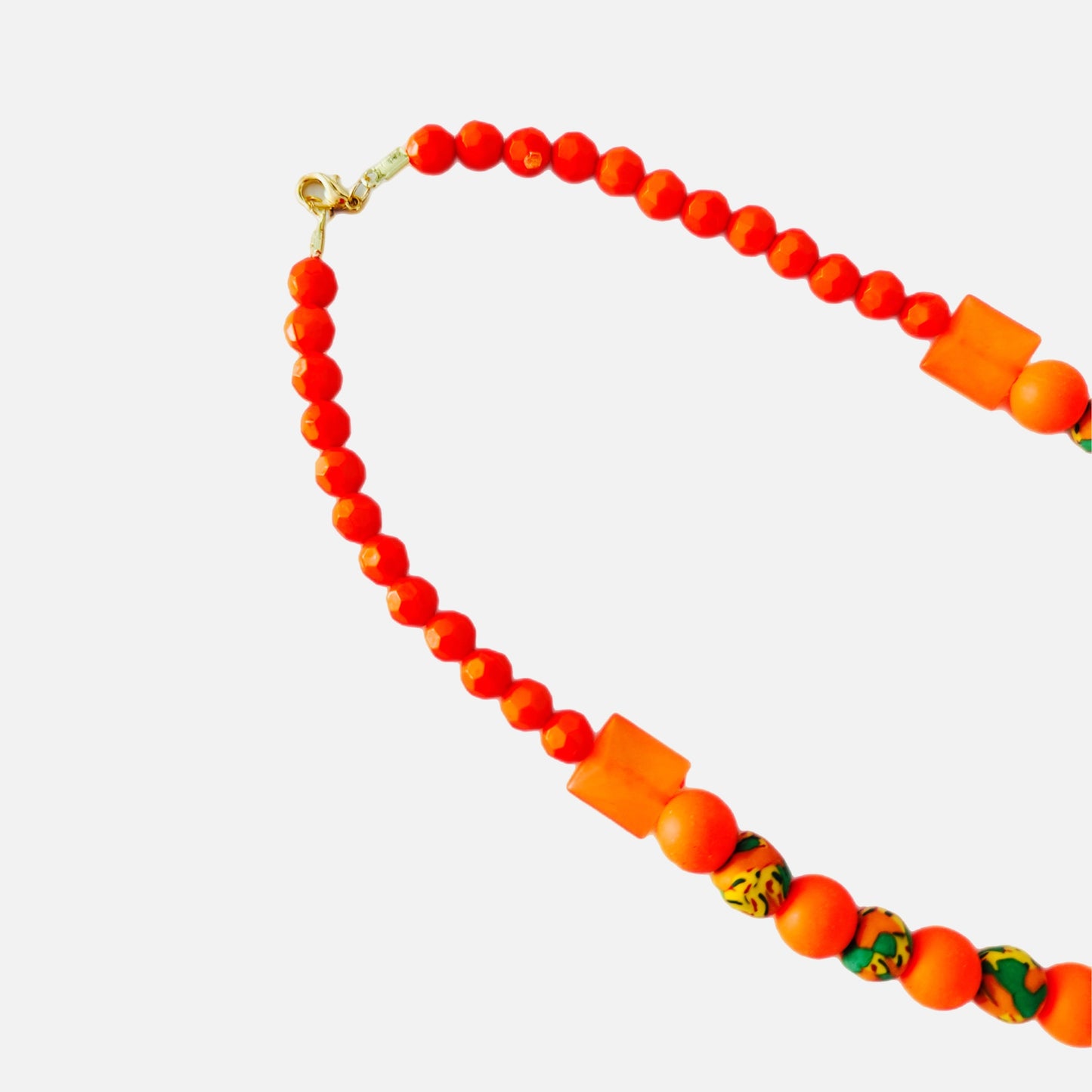 VALERIA NECKLACE