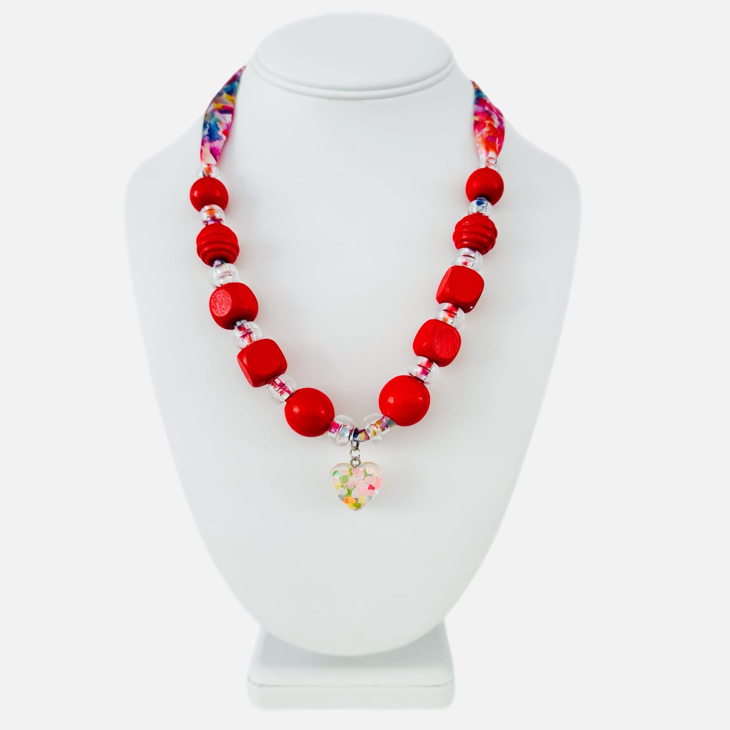 CLAIRE NECKLACE