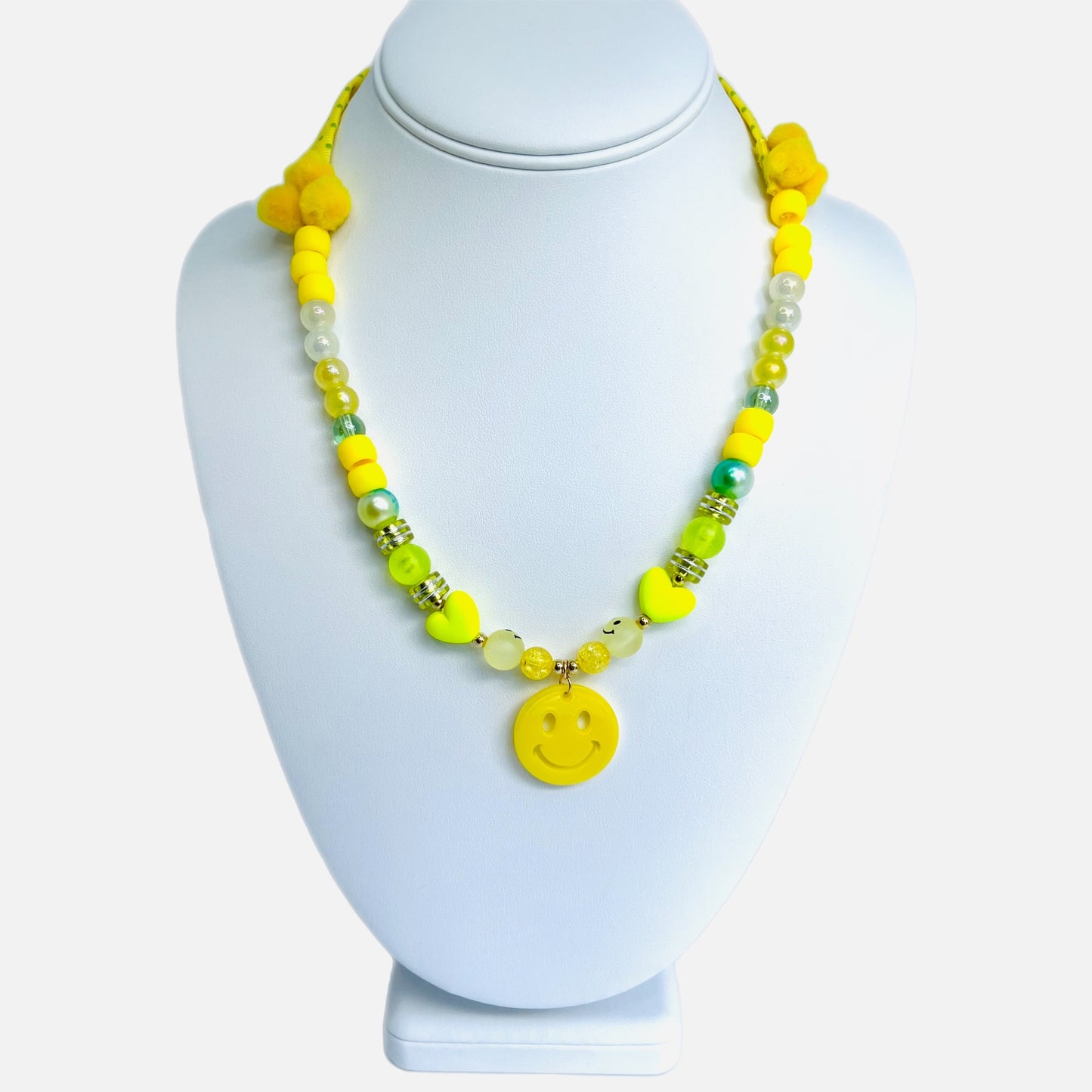 FIONA NECKLACE