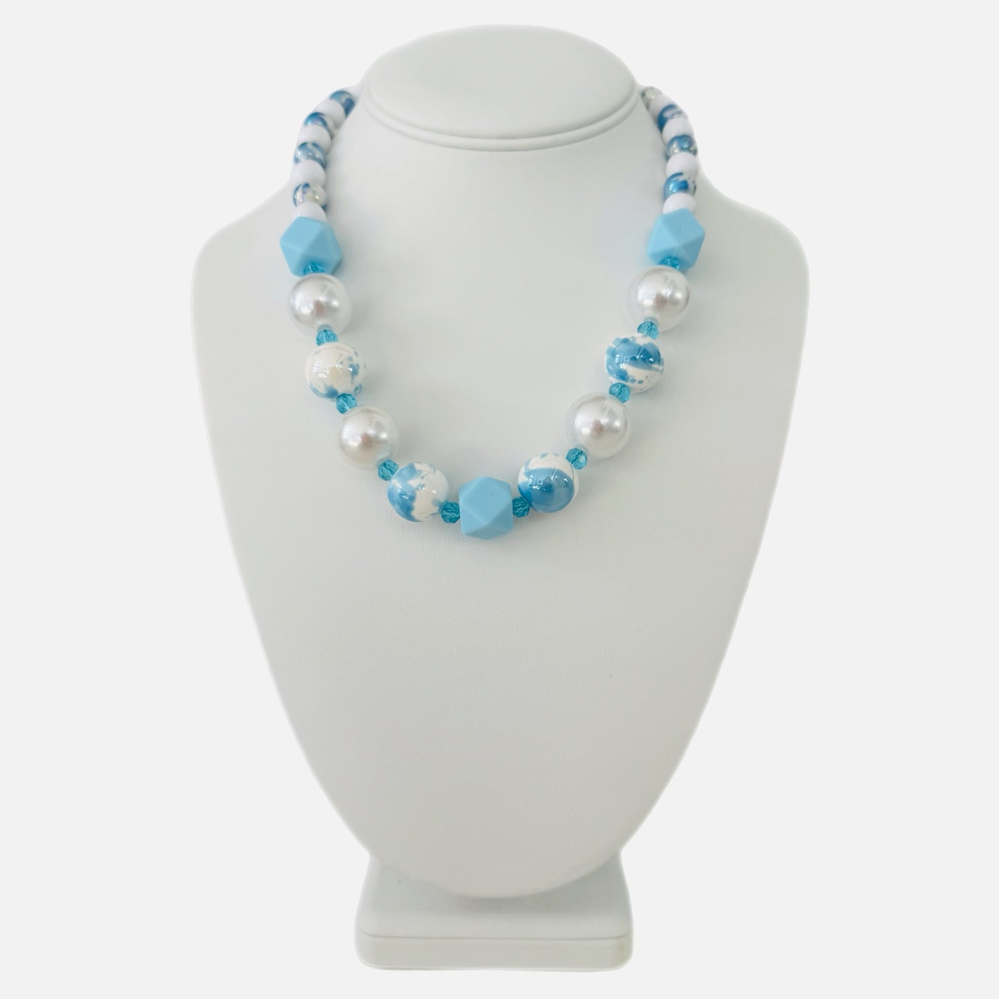RACHEL NECKLACE